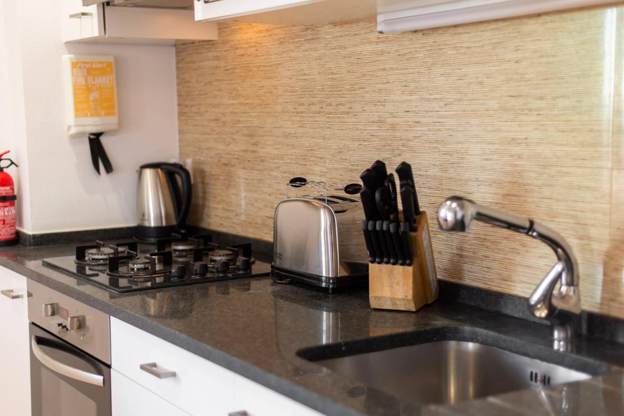 Lv Premier Apartments P.Real- Pi リスボン エクステリア 写真